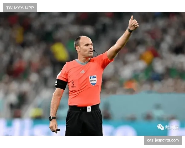 西甲裁判委员会采用人工智能技术辅助越位判罚全面提升比赛判罚准确性